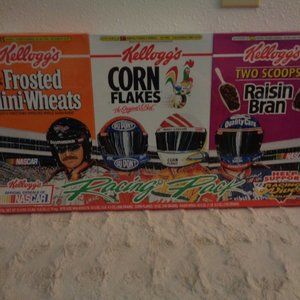 VINTAGE Racing Pack Cereal Set
